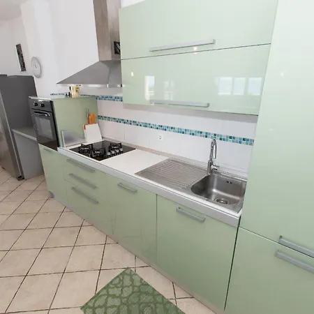 Villa Ozzi With 9 Bedrooms & Private Pool