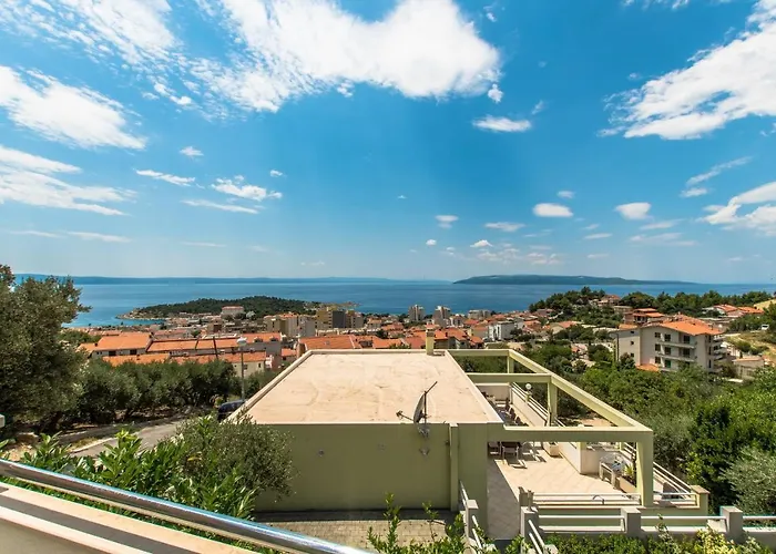 וילה Ozzi With 9 Bedrooms & Private Pool *